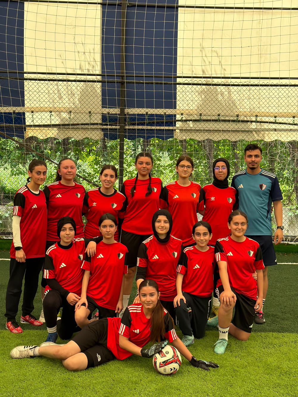 Kız Futbol Takımı
